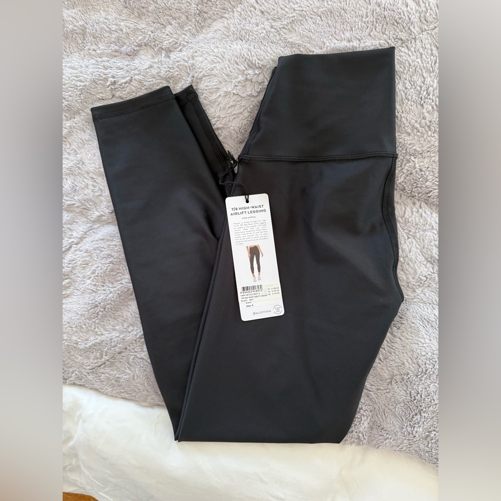 Alo airlift leggings, black, size small